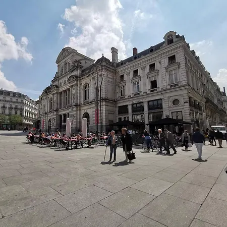 Prestige At Place Du Ralliement * Angers