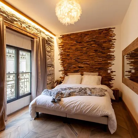 Oluxuxy49 - T3 De Prestige, Place Du Ralliement, 2eme 3eme Et 4eme Etage Sans Ascenseur Apartament