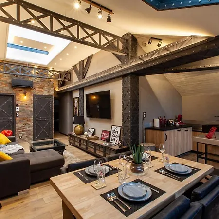 Oluxuxy49 - T3 De Prestige, Place Du Ralliement, 2eme 3eme Et 4eme Etage Sans Ascenseur * Angers