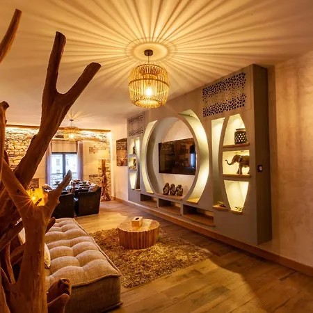 Apartament Oluxuxy49 - T3 De Prestige, Place Du Ralliement, 2eme 3eme Et 4eme Etage Sans Ascenseur