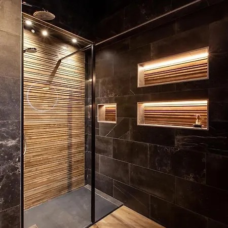 Prestige At Place Du Ralliement Apartment *