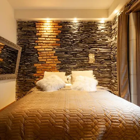 Prestige At Place Du Ralliement Apartment *