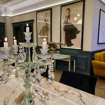 Apartament Oluxuxy49 - T3 De Prestige, Place Du Ralliement, 2eme 3eme Et 4eme Etage Sans Ascenseur *