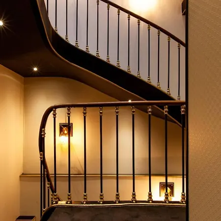 Apartament Oluxuxy49 - T3 De Prestige, Place Du Ralliement, 2eme 3eme Et 4eme Etage Sans Ascenseur